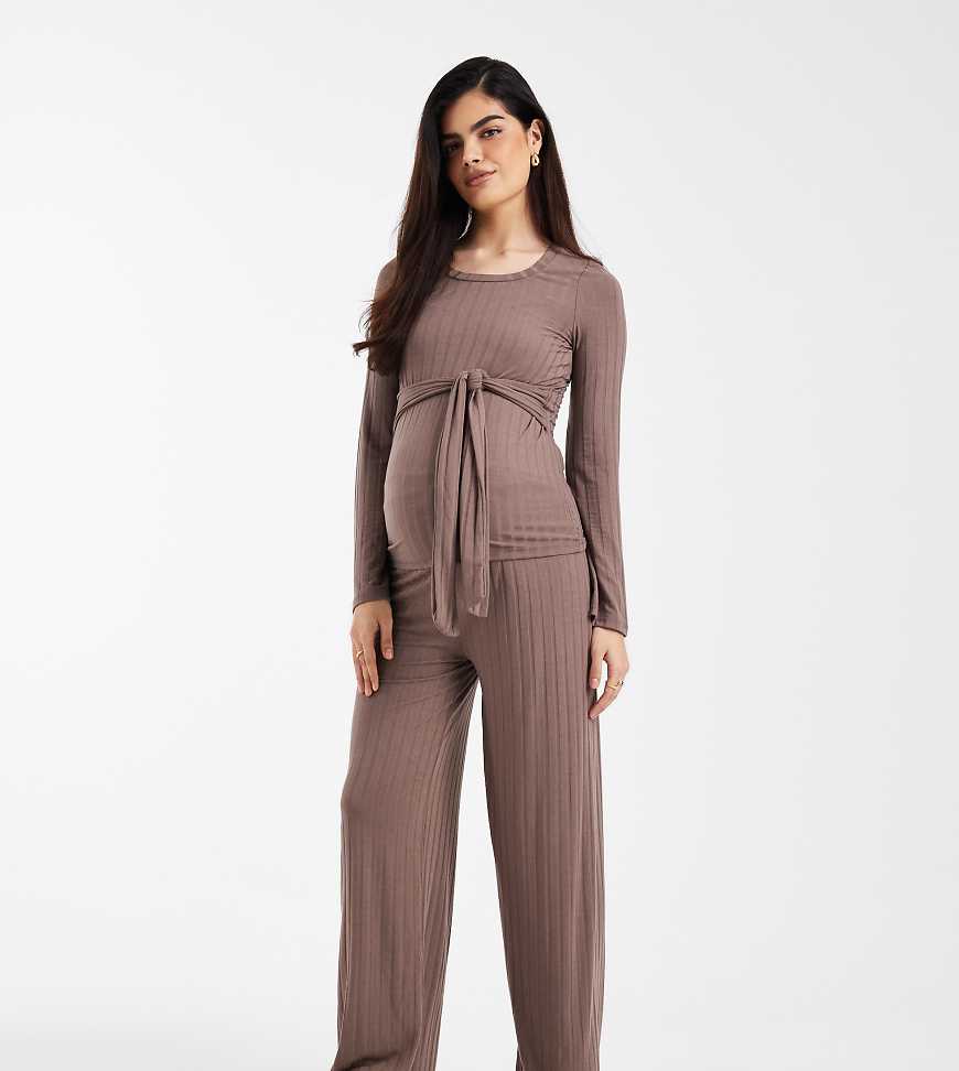 Mamalicious Maternity - Gerippte Jersey-Hose in Hellbraun mit weitem Bein, Kombiteil-Brown von Mama.licious