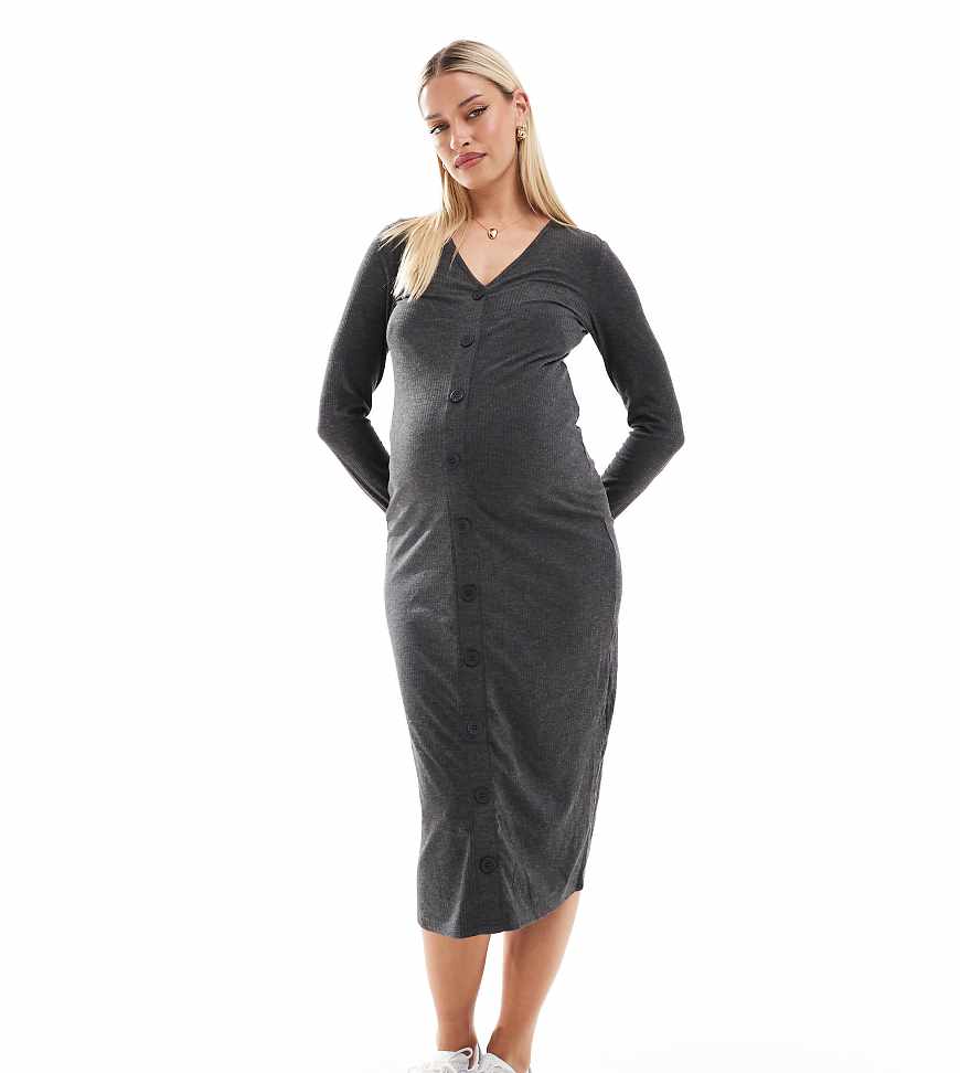 Mamalicious Maternity - Geripptes Midi-Strickjackenkleid in Grau mit Stillfunktion Mamalicious Maternity - Geripptes Midi-Strickjackenkleid in Grau mit Stillfunktion von Mama.licious
