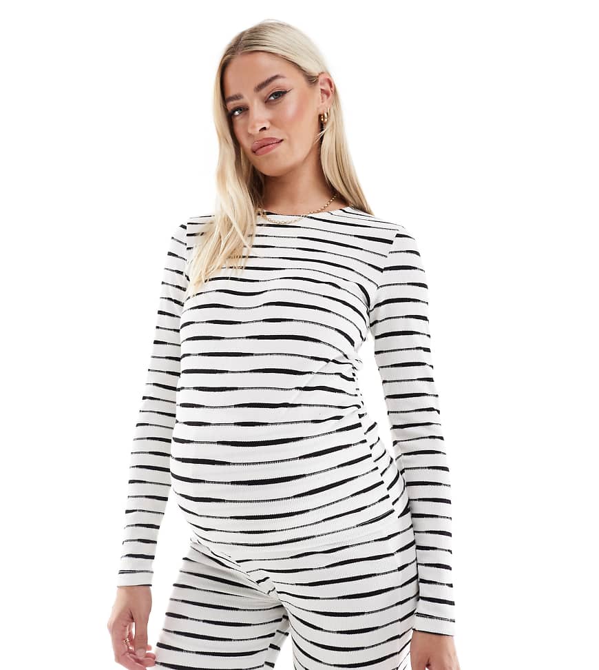 Mamalicious Maternity - Geripptes Umstands-Oberteil aus Jersey mit Spacedye in Schwarz-Weiß, Kombiteil Mamalicious Maternity - Geripptes Umstands-Oberteil aus Jersey mit Spacedye in Schwarz-Weiß, Kombiteil von Mama.licious