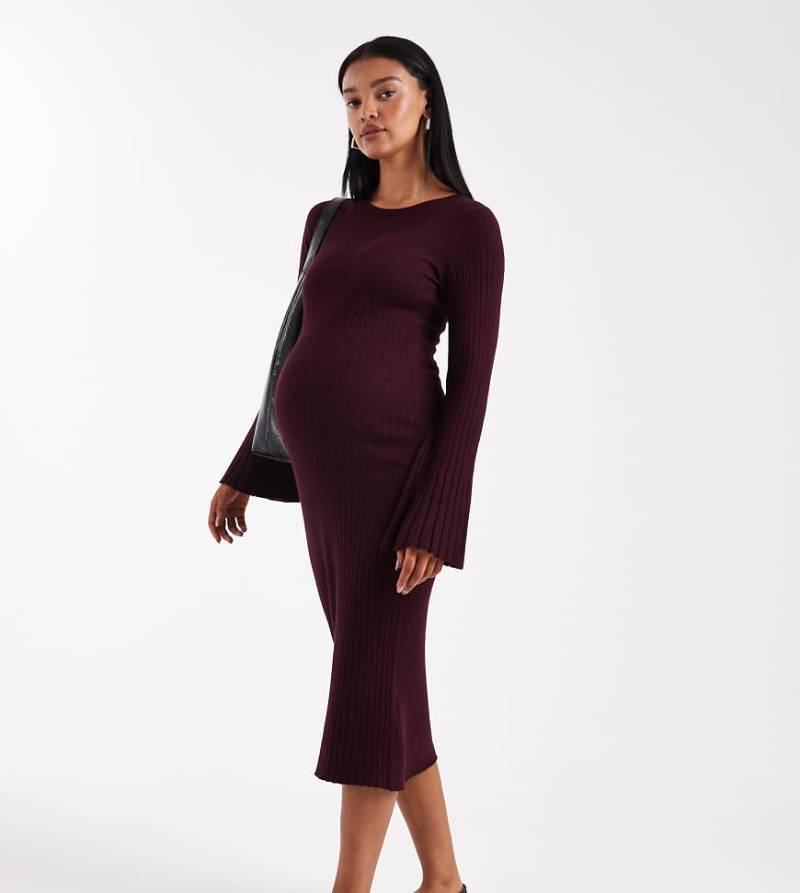 Mamalicious Maternity - Midikleid aus geripptem Strick in Burgunderrot mit Bindeband in der Taille, Umstandsmode von Mama.licious