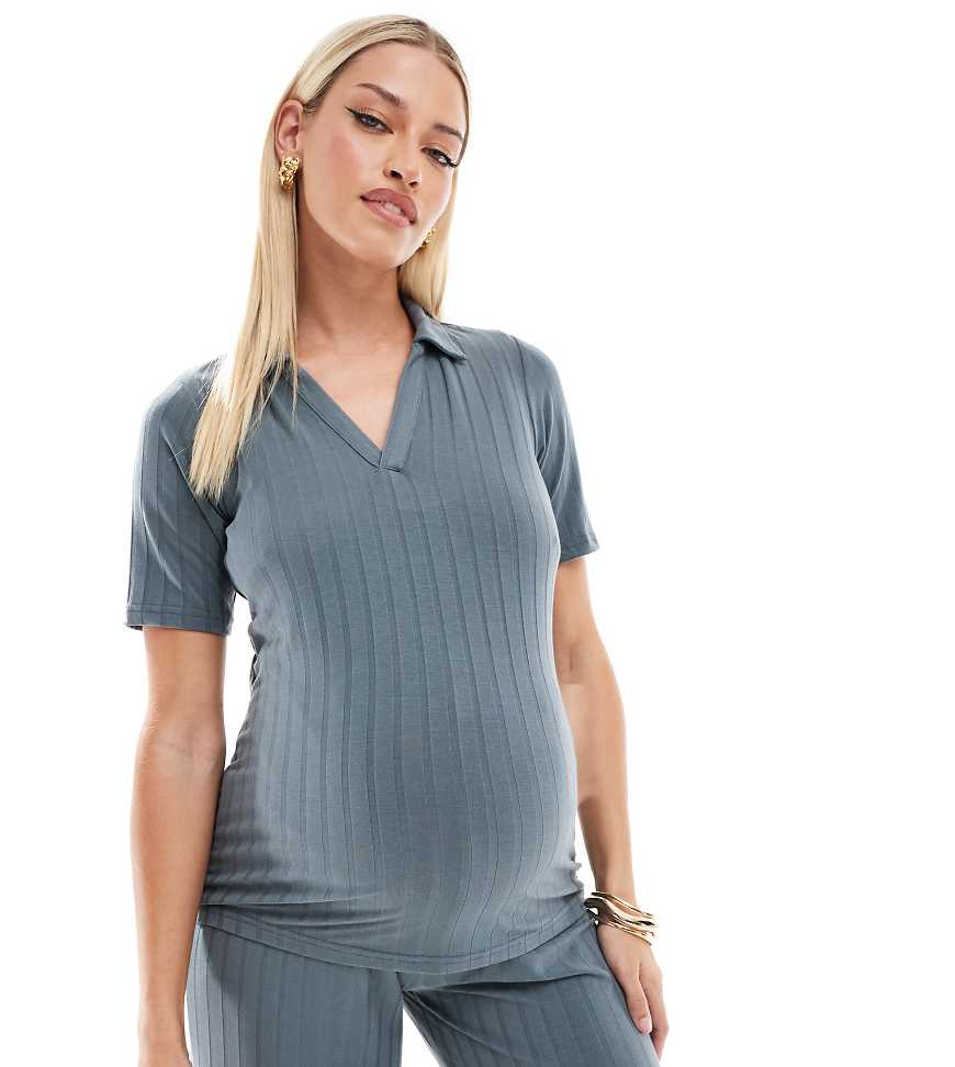 Mamalicious Maternity - Mix & Match - Geripptes Umstands-Polohemd aus Jersey in Asphaltgrau, Kombiteil Mamalicious Maternity - Mix & Match - Geripptes Umstands-Polohemd aus Jersey in Asphaltgrau, Kombiteil von Mama.licious