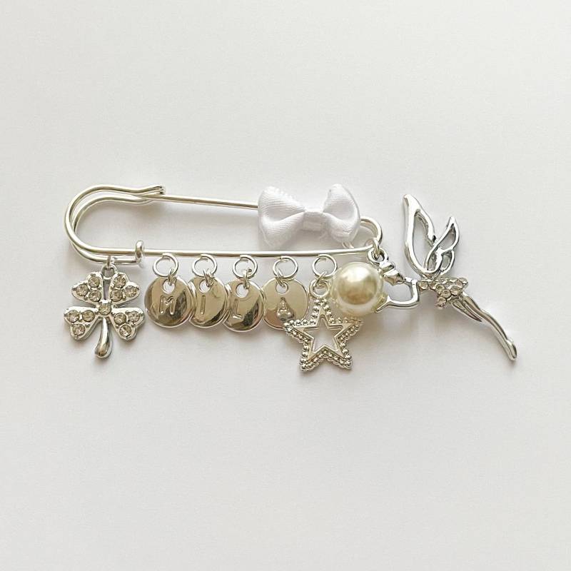 Anstecknadel Mit 7 Charms, Kinderwagen Pin, Baby Brosche, Mädchen, Junge, Babyshower, Zur Geburt, Personalisiertes Geschenk von MamaDoBlessings