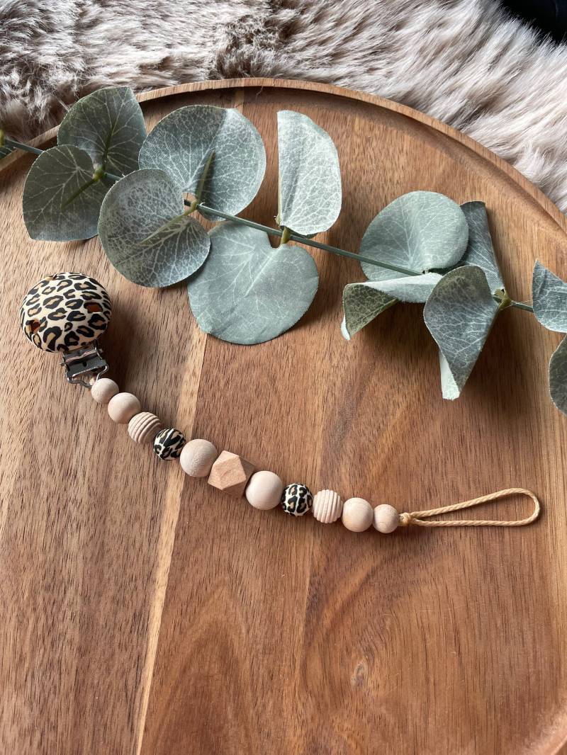 Schnullerkette Leo Art.-Nr. 023 | Leopard von MamaTraeume