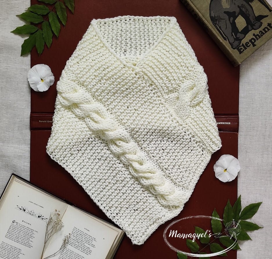 Schal, Handgestrickt, Dekorativer Mamaquel, Elegant, Creme Farben, Andenken, Unikat, Einzelstück Schal, Handgestrickt, Dekorativer Mamaquel, Elegant, Creme Farben, Andenken, Unikat, Einzelstück von Mamaquels