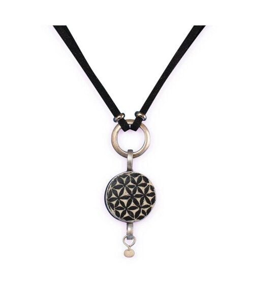 Mambu Design Upcycling Halskette - Flower of Life - Unisex  - Straußeneischmuck von Mambu Design