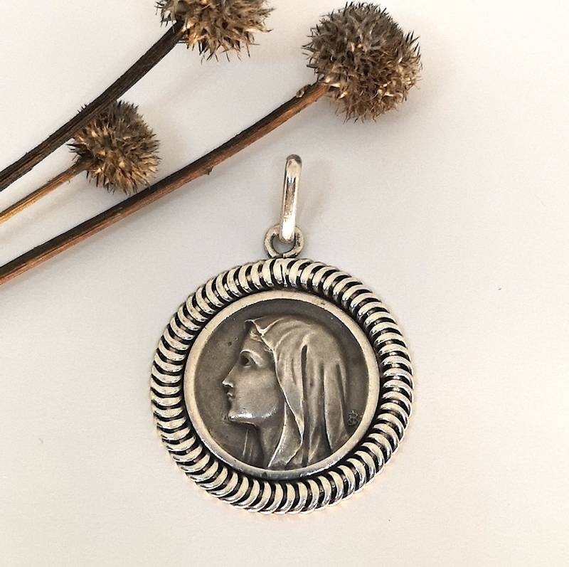 Anhänger Aus 925Er Silber Mit Punze/Rundes Gesichtsprofil/Religiöser Heiliger/Schmuck Den 60Er Jahren/Handwerkliches Frankreich/Schmuck von MamieBrocante