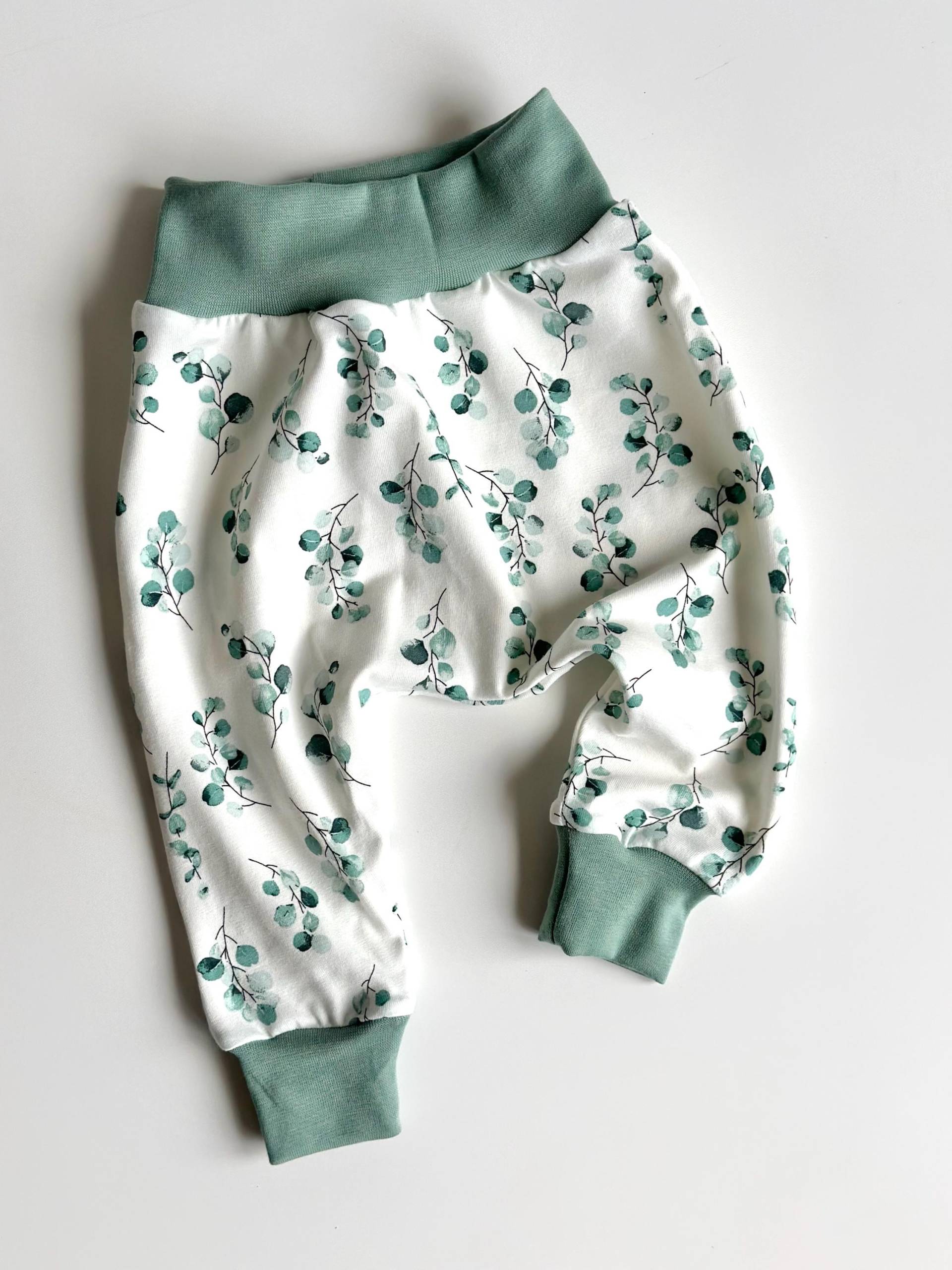 Babypumphose, Babyhose, Kinderhose, Jogginghose, 56-92, Jersey, Eukalyptus, Elegant von MamiundTami