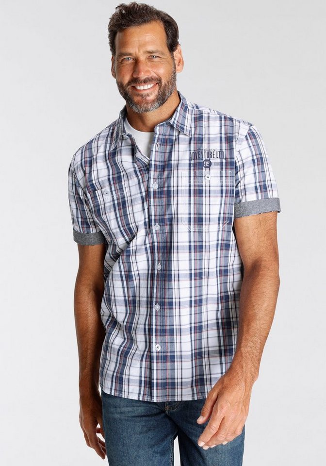 Man's World Kurzarmhemd mit kleinem Brustprint Man's World Kurzarmhemd mit kleinem Brustprint von Man's World
