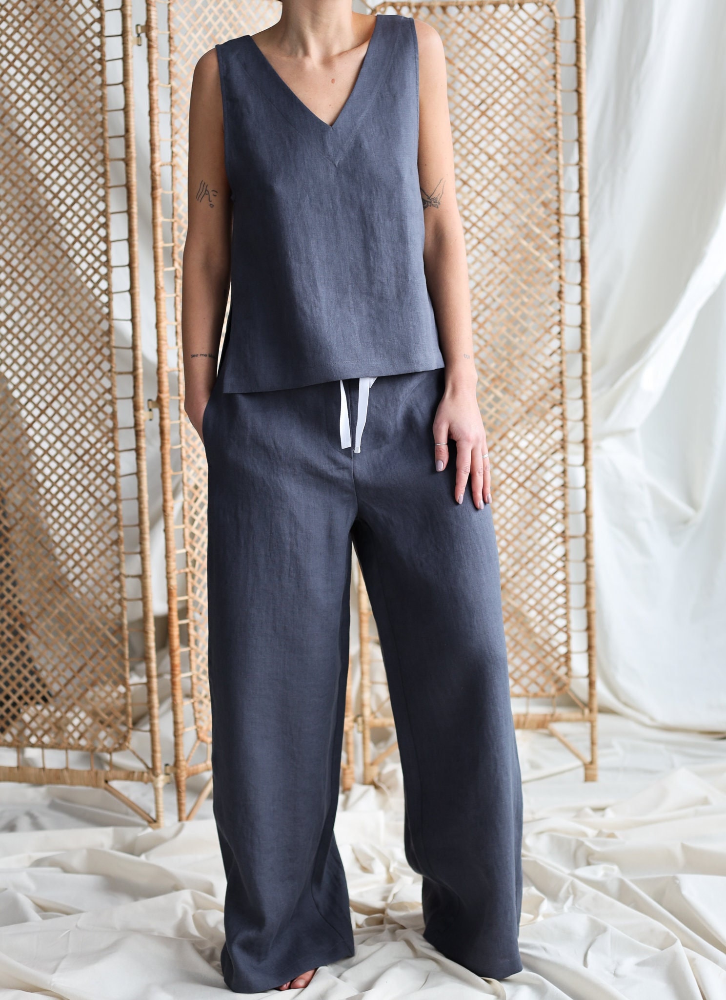 Eleganter Sommeranzug/Hochwertiger Damenanzug/Leinenanzug/Leinenanzug/Maninthestudio von ManInTheStudio