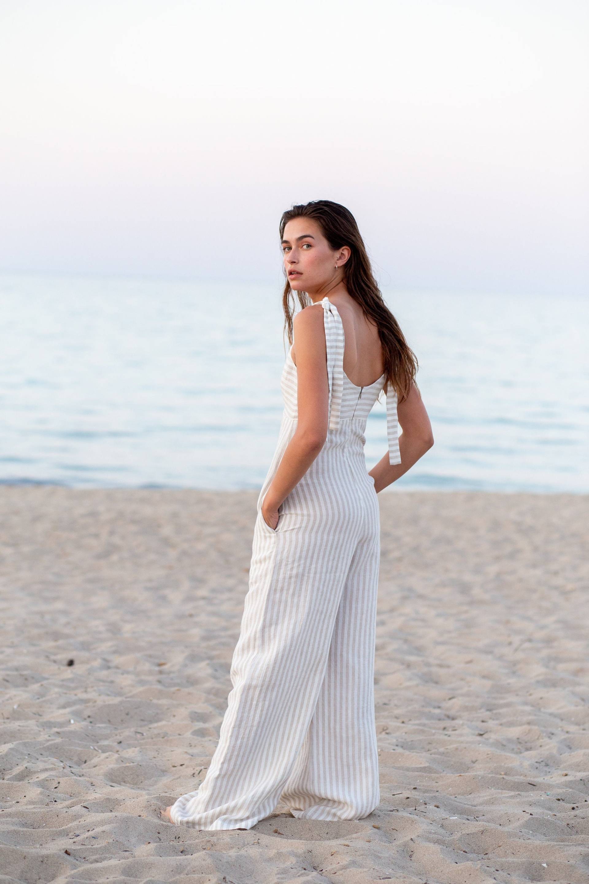 Versandfertig/Lange Leinenkrawatten Jumpsuit/ Overall Mit Weitem Bein/ Maninthestudio von ManInTheStudio