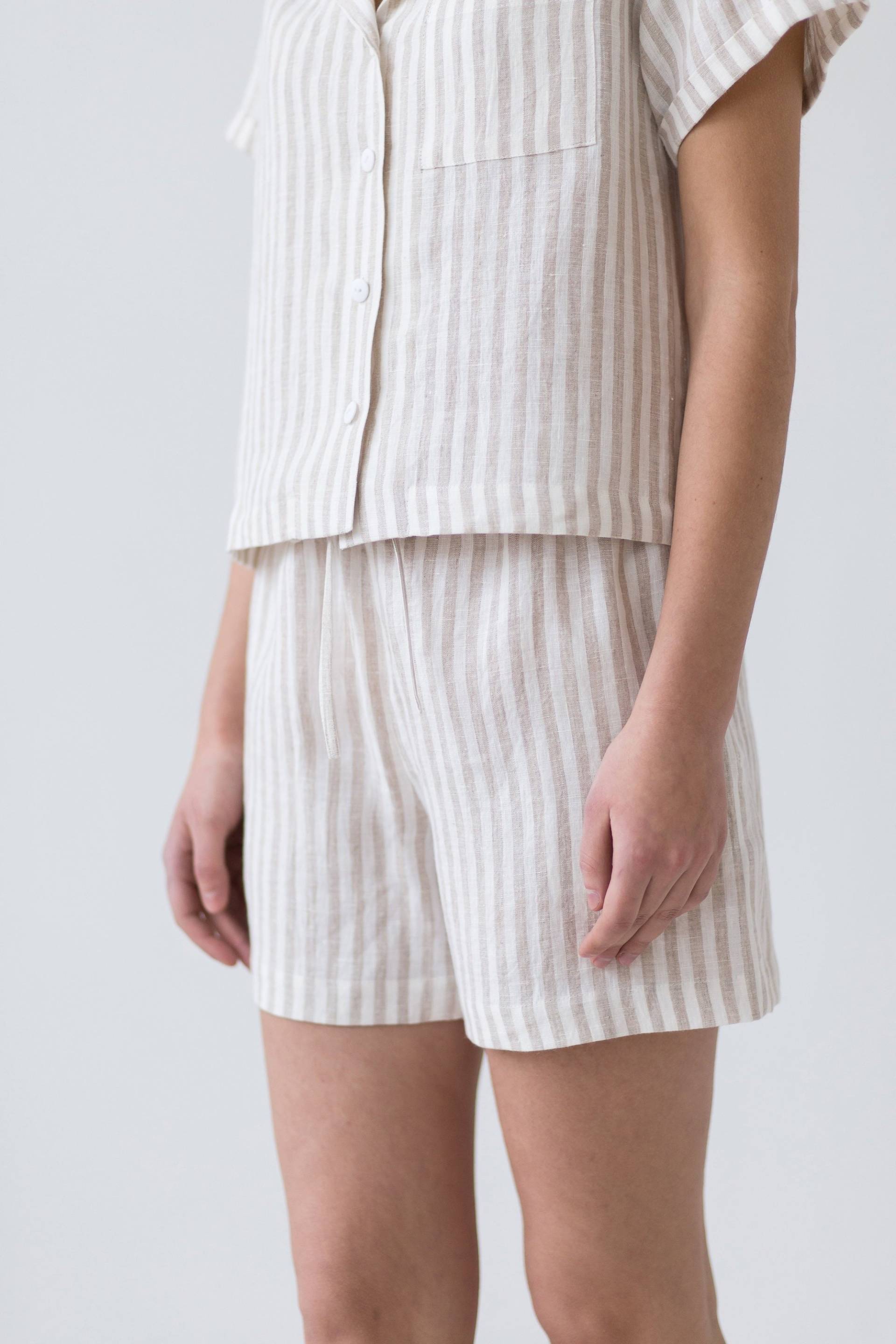 Versandfertig/Leinen Relaxed Fit Shorts/ Mits von ManInTheStudio