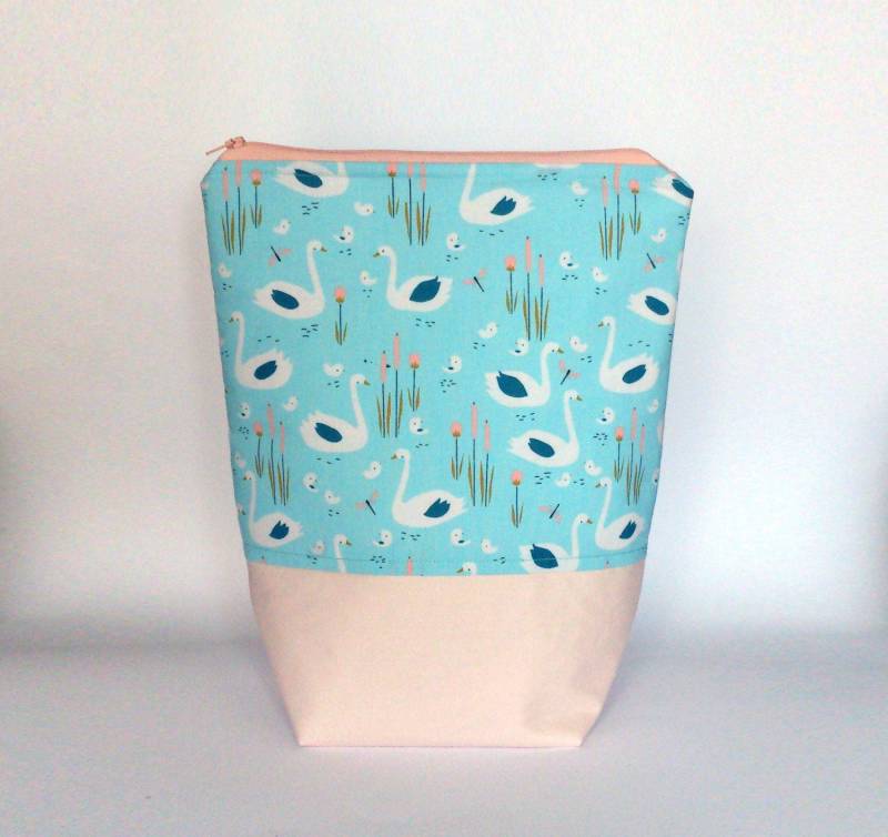 Swan Lake Strickprojekt Tasche Mittelgroße Baumwoll Reißverschluss Tasche von ManaKori