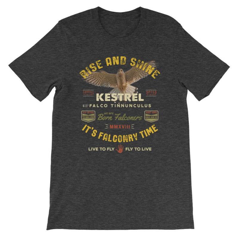 Es Ist Zeit, Falkenjagd Mit Dem Kestrel Falkner, Falcon Kurzarm Unisex T-Shirt Für Falkenjagd Liefert Und Falkner Kleidung Es Ist Zeit, Falkenjagd Mit Dem Kestrel Falkner, Falcon Kurzarm Unisex T-Shirt Für Falkenjagd Liefert Und Falkner Kleidung von ManbirdDesign