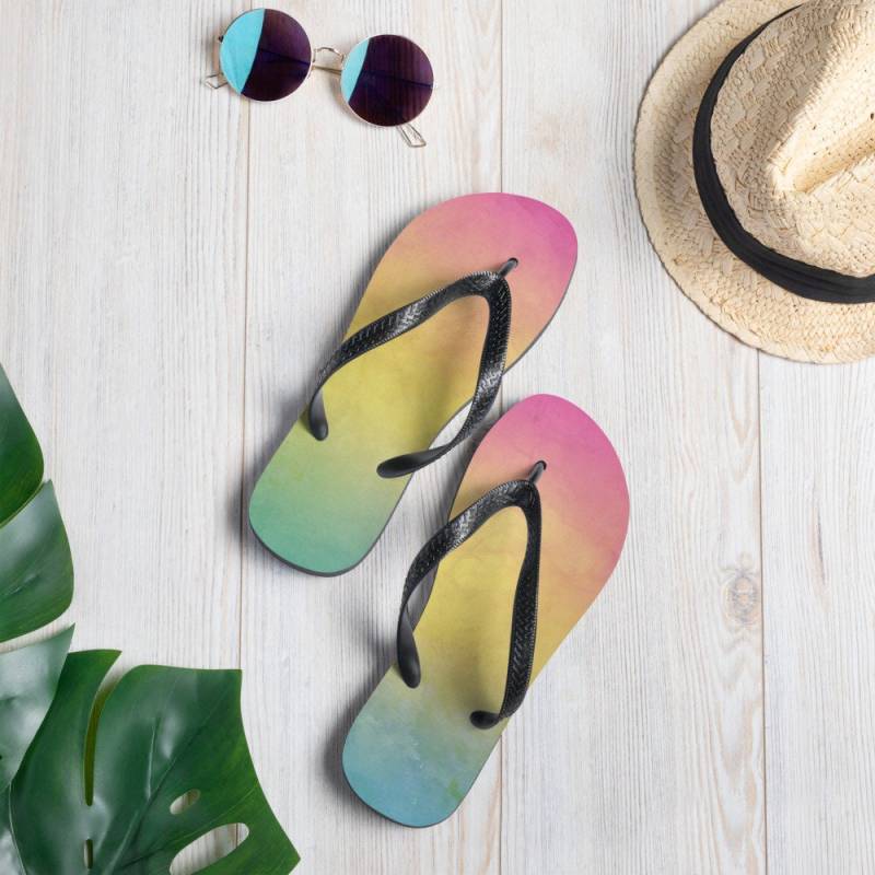 Hippy Boho Watercolor Psychedelic Fun Summery Flip-Flops Für Männer Und Frauen von ManbirdDesign