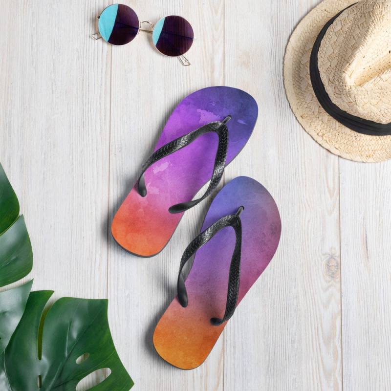 Hippy Boho Watercolor Psychedelic Fun Summery Flip-Flops Für Männer Und Frauen von ManbirdDesign