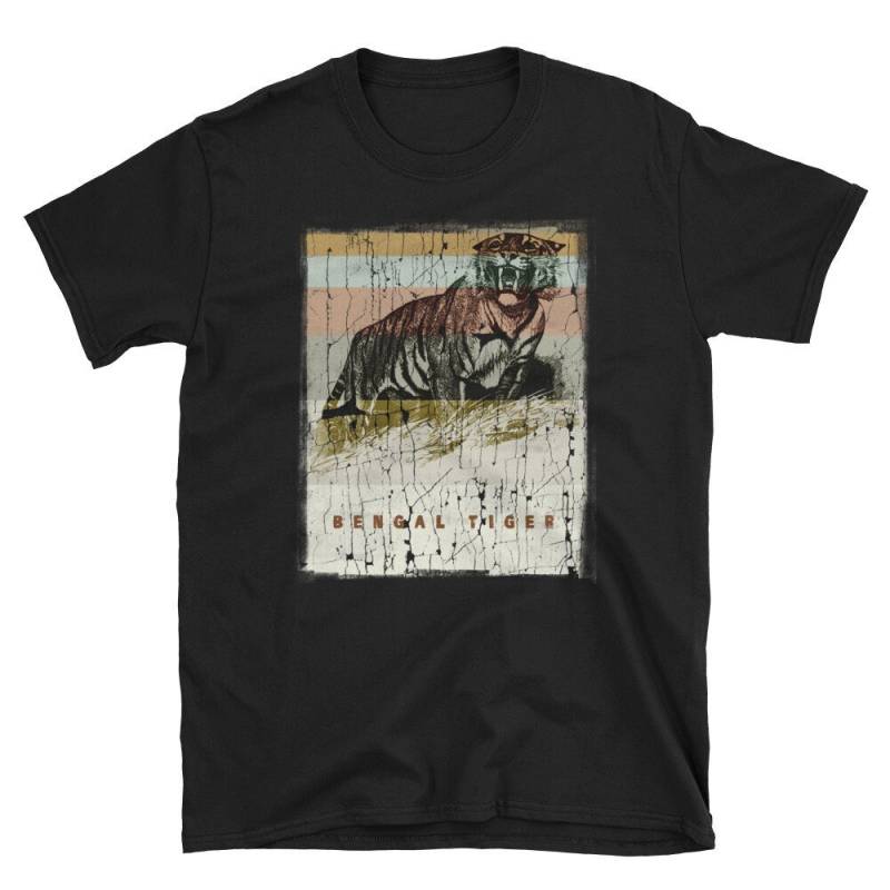 Vom Aussterben Bedrohte Bengal Tiger-Kurzarm Unisex T-Shirt Vom Aussterben Bedrohte Bengal Tiger-Kurzarm Unisex T-Shirt von ManbirdDesign