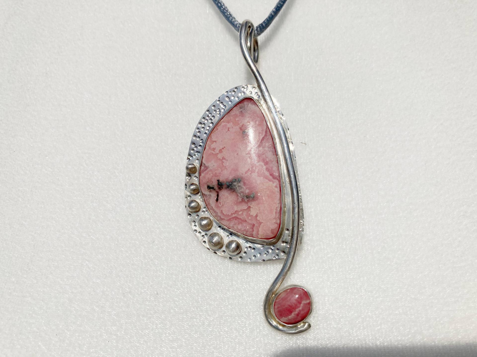 Rosa Achat Und Sterling Silber Anhänger von MandMJewelryByTaylor