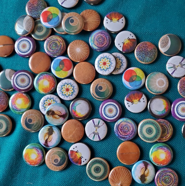 Mandala A Day - Vier Winzige Anstecker Mandala A Day - Vier Winzige Anstecker von MandalaArtByChelle