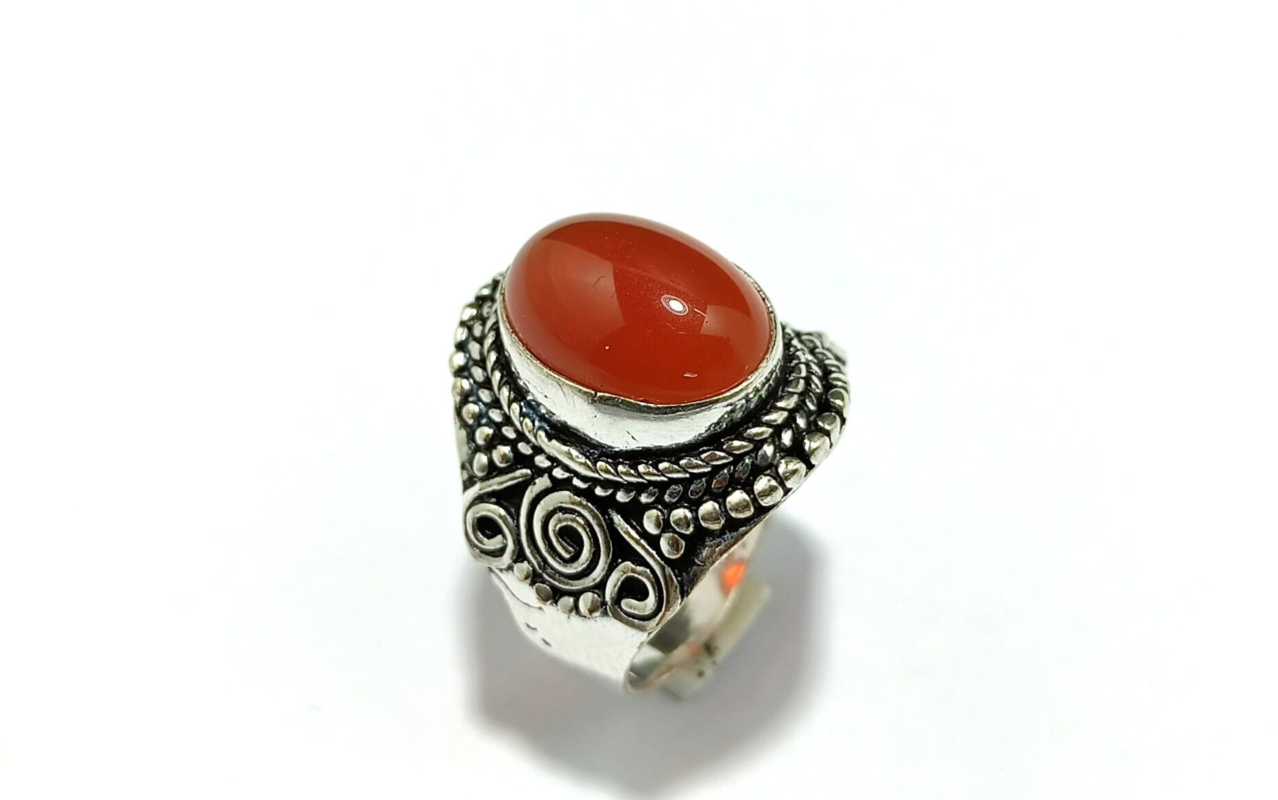 Roter Karneol Ring, Handgemachter Frauen Statement Boho Ring von Mandaljewelryshop