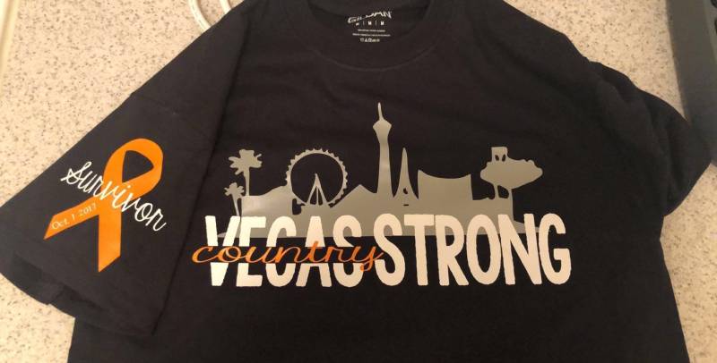 Vegas Strong, Country Strong Shirt Vegas Strong, Country Strong Shirt von MandasMagicalMerch