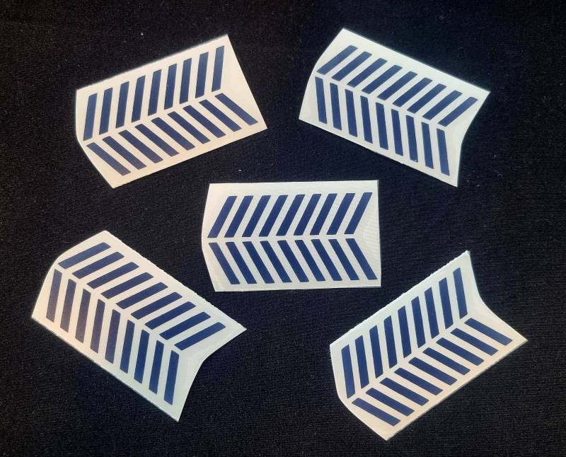 Klon Truppler Helm Tube Stripes Vinyl Decal/Stencil von MandoMedia