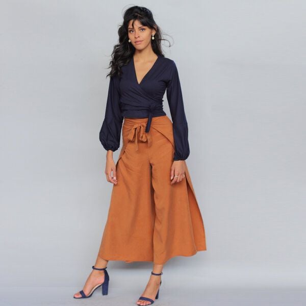 ManduTrap Tencel Wickelhose Leera in "cognac braun" von ManduTrap