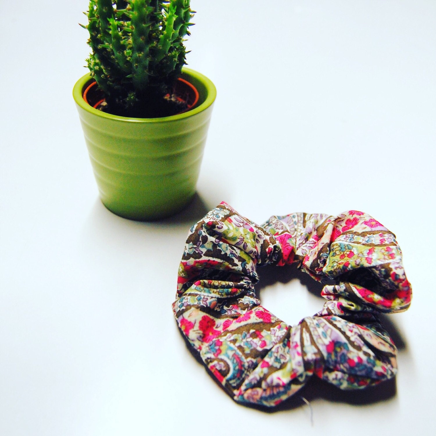 Paisley-Scrunchie, Bedrucktes Scrunchie, Gemustertes Günstiges Scrunchie von Maneneaccessories