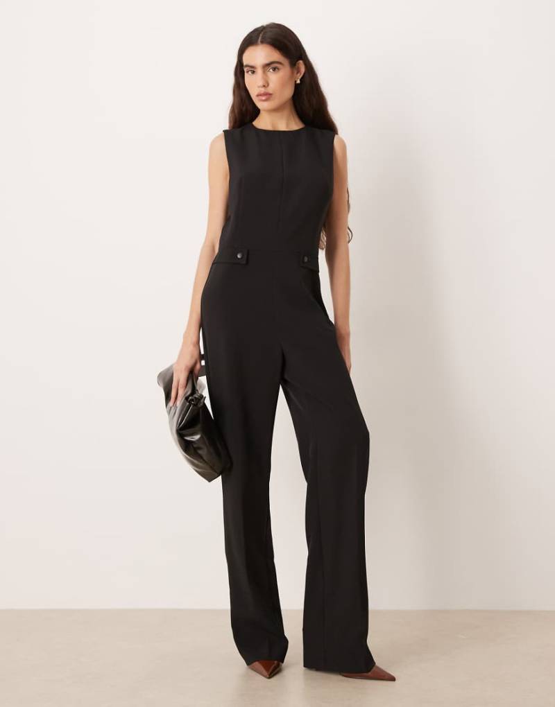 Mango - Ärmelloser, figurbetonter Jumpsuit in Schwarz von Mango