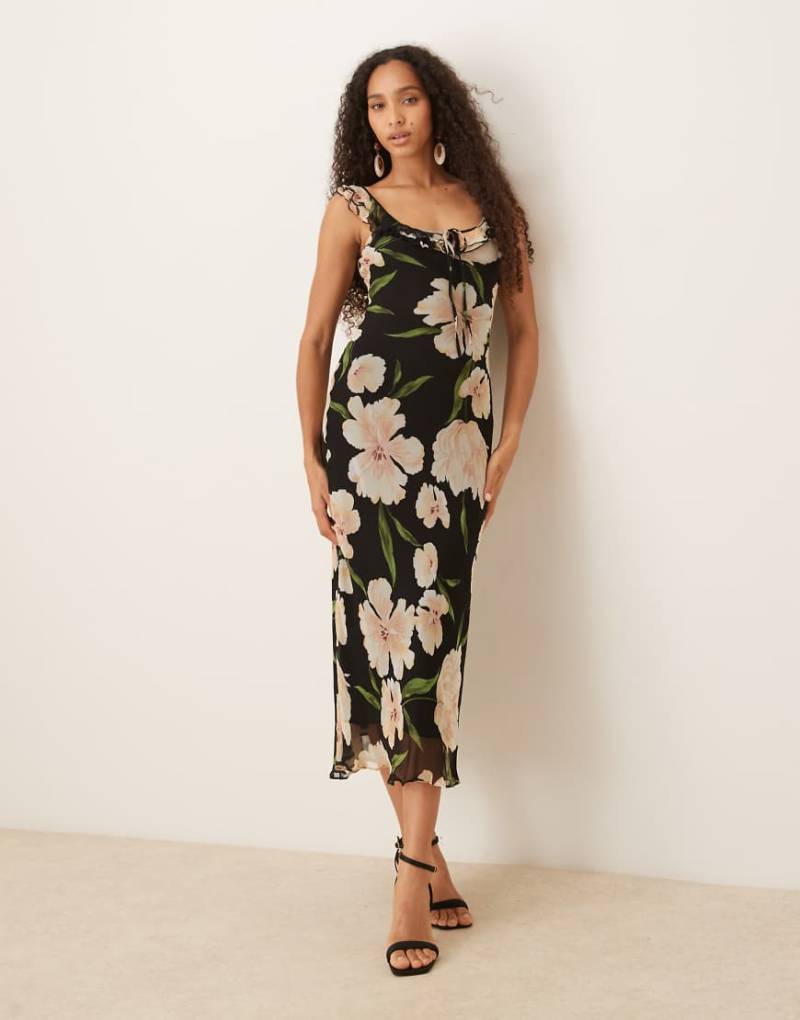 Mango - Ärmelloses Maxikleid mit Rüschenbesatz und Blumenprint auf dunklem Untergrund-Schwarz von Mango