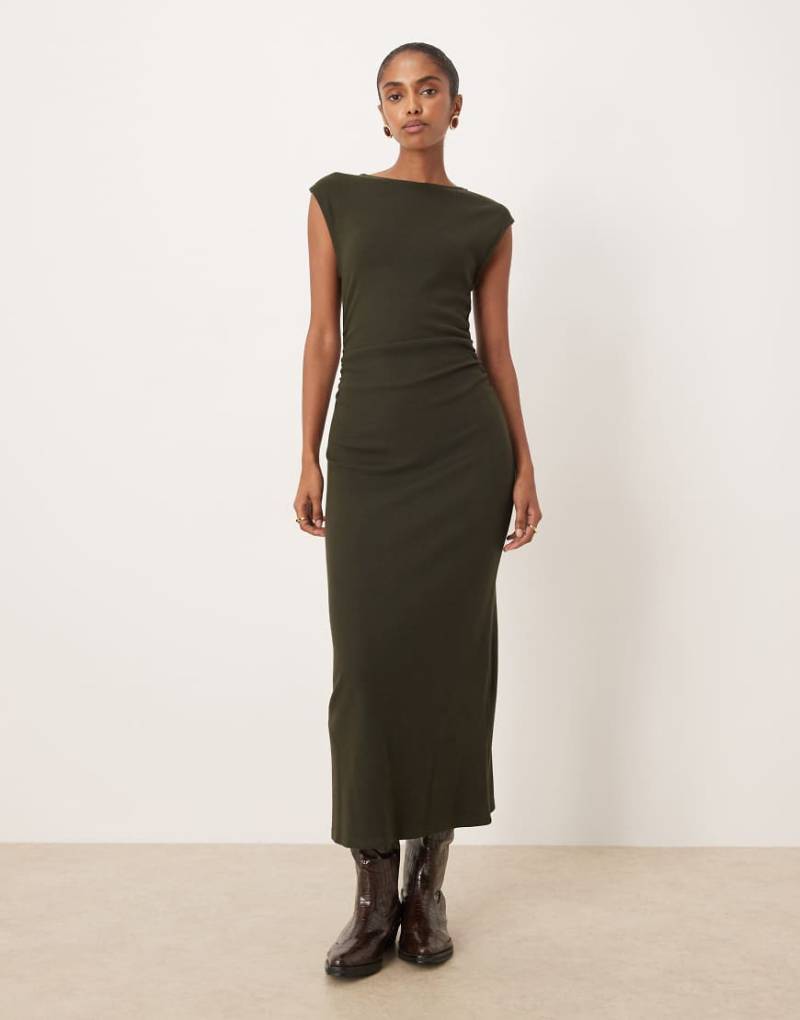 Mango - Ärmelloses Midaxikleid in Braun mit U-Boot-Ausschnitt-Brown von Mango
