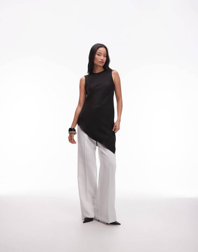 Mango - Ärmelloses Oberteil aus Satin in Schwarz mit asymmetrischem Saum von Mango