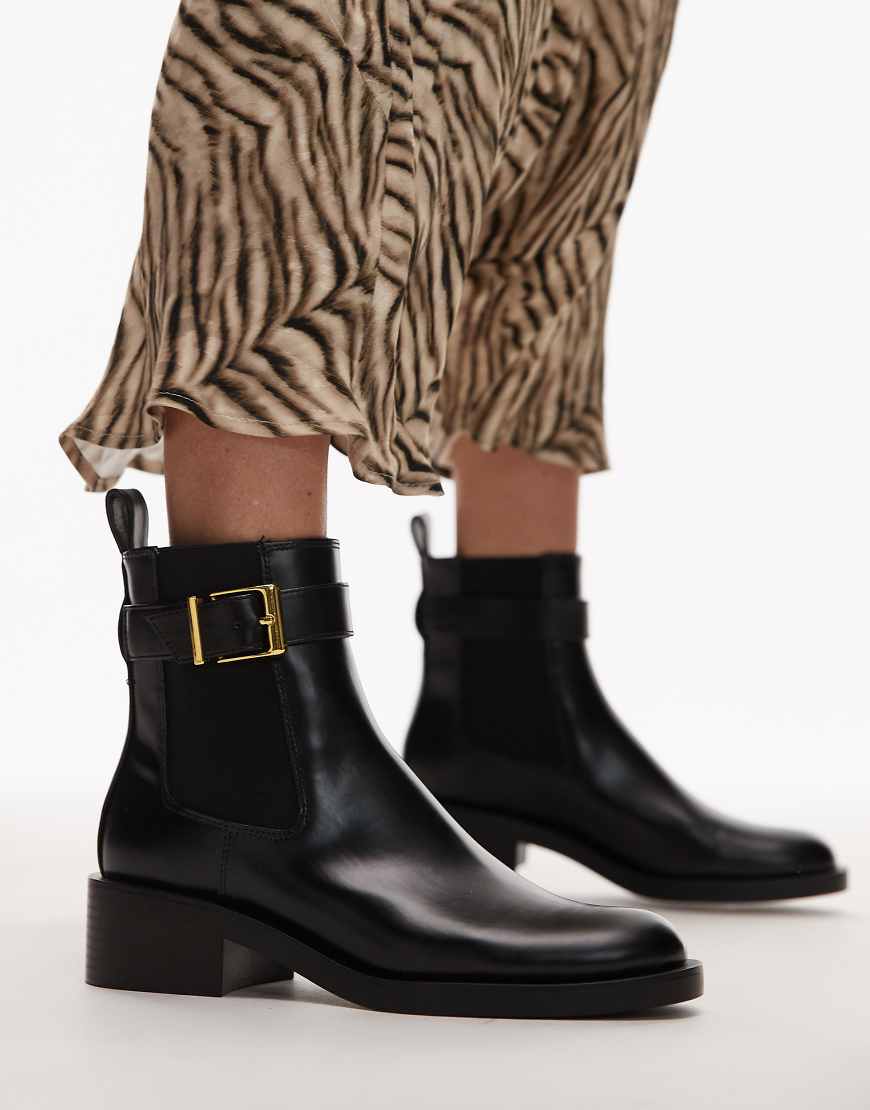 Mango - Ankle-Boots in Schwarz mit goldfarbenem Schnallendetail von Mango