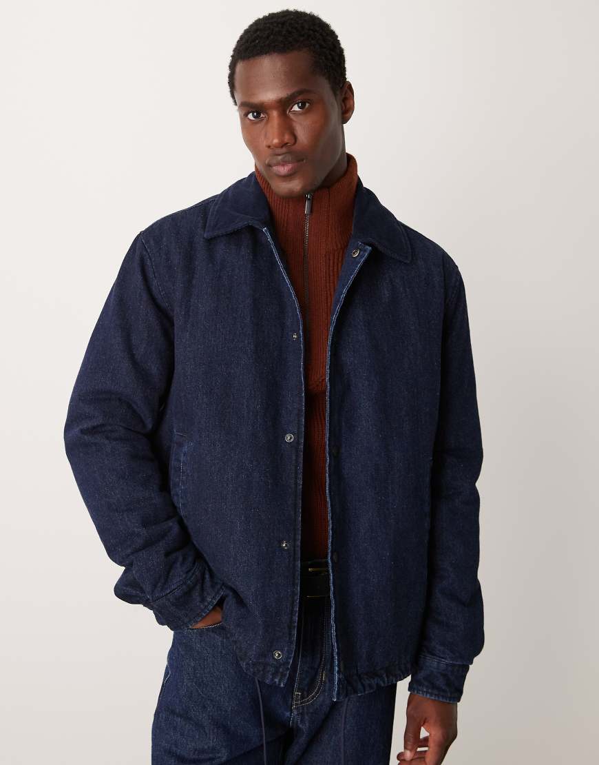 Mango - Bomberjacke aus Denim in dunkelblauer Waschung mit elastischem Detail Mango - Bomberjacke aus Denim in dunkelblauer Waschung mit elastischem Detail von Mango