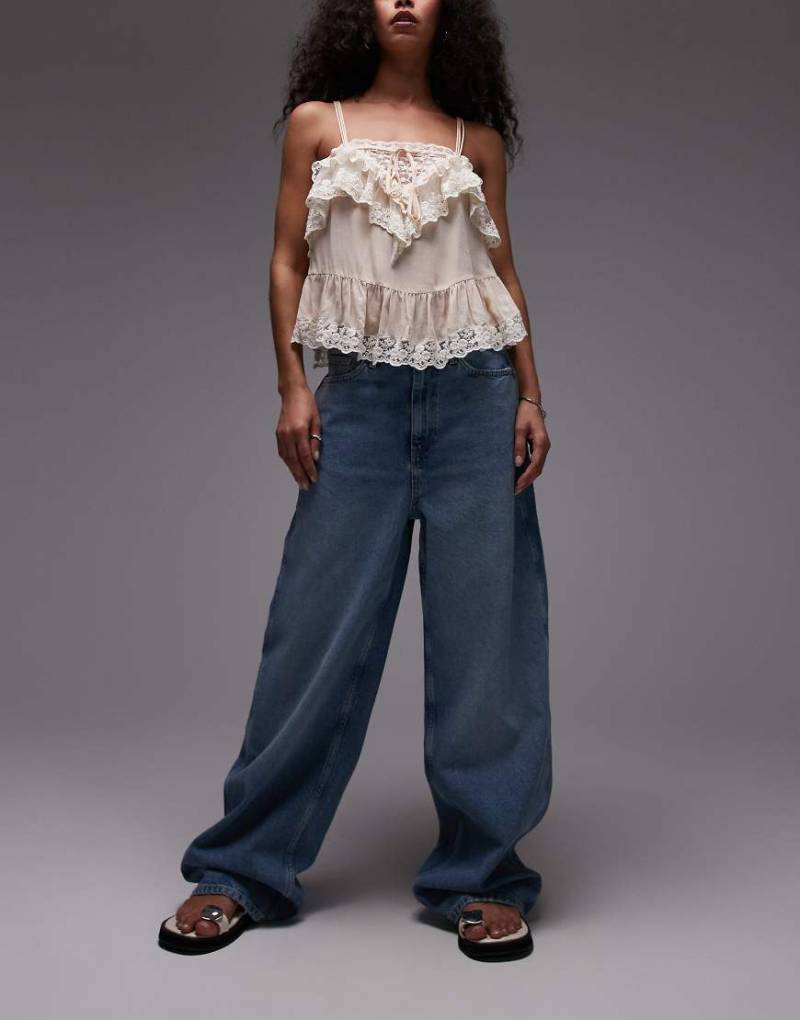 Mango - Camilla - Weite Relaxed-Fit-Jeans in Blau mit verwaschener Vorderseite von Mango