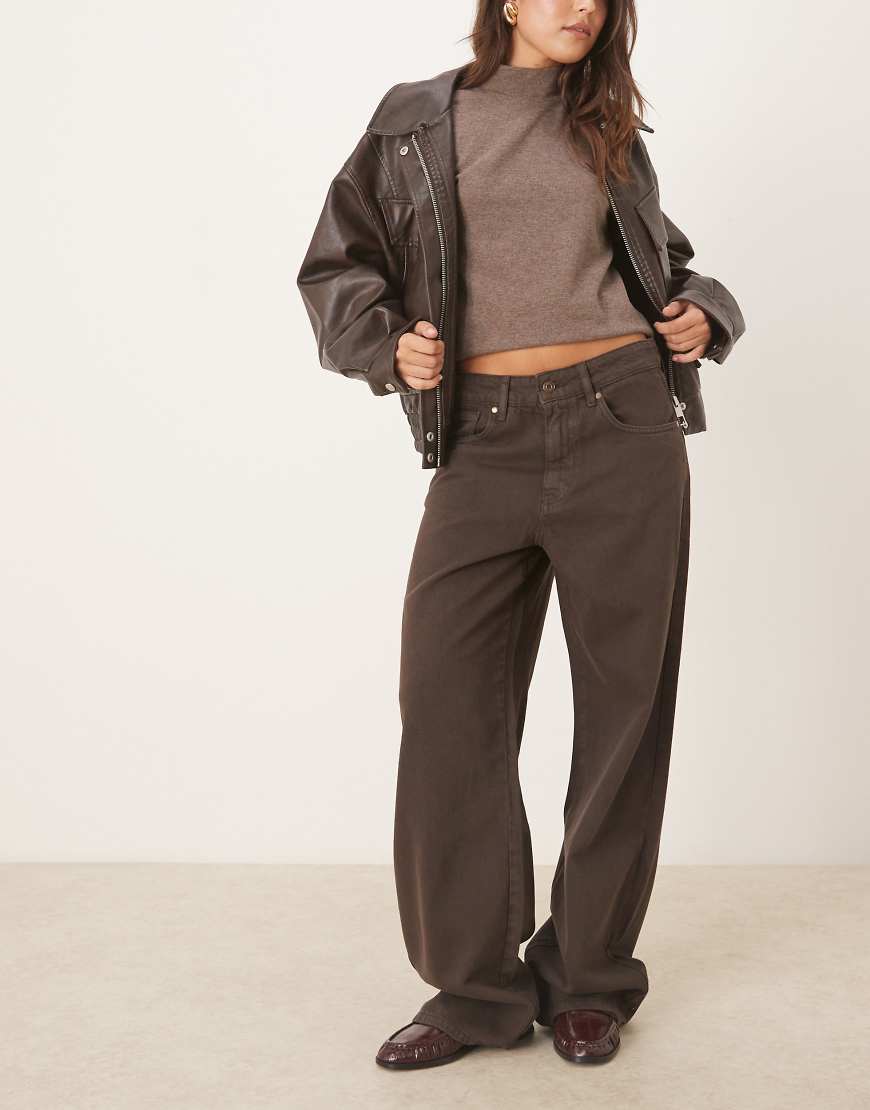 Mango - Capsule - Locker geschnittene Jeans in Braun-Brown von Mango