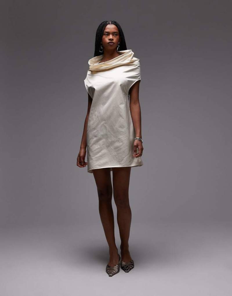 Mango - Capsule - Hochwertiges Minikleid aus Satin in Austerweiß mit gerafftem Halsausschnitt von Mango