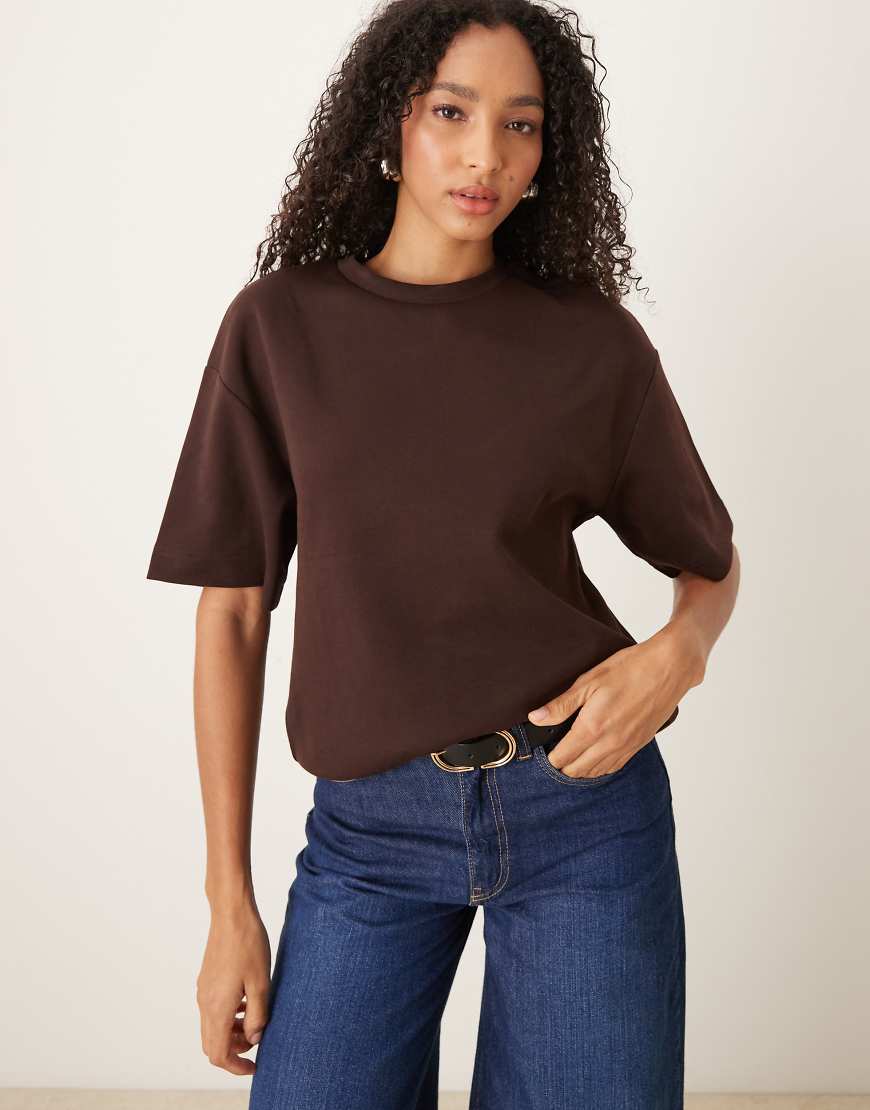 Mango - Capsule - T-Shirt aus schwerem Stoff in Braun-Brown von Mango