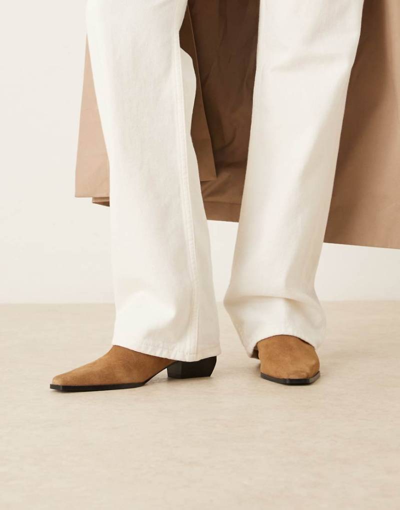 Mango - Cowboy-Stiefeletten aus Wildleder in Latte mit eckiger Zehenpartie und niedrigem Absatz-Brown von Mango