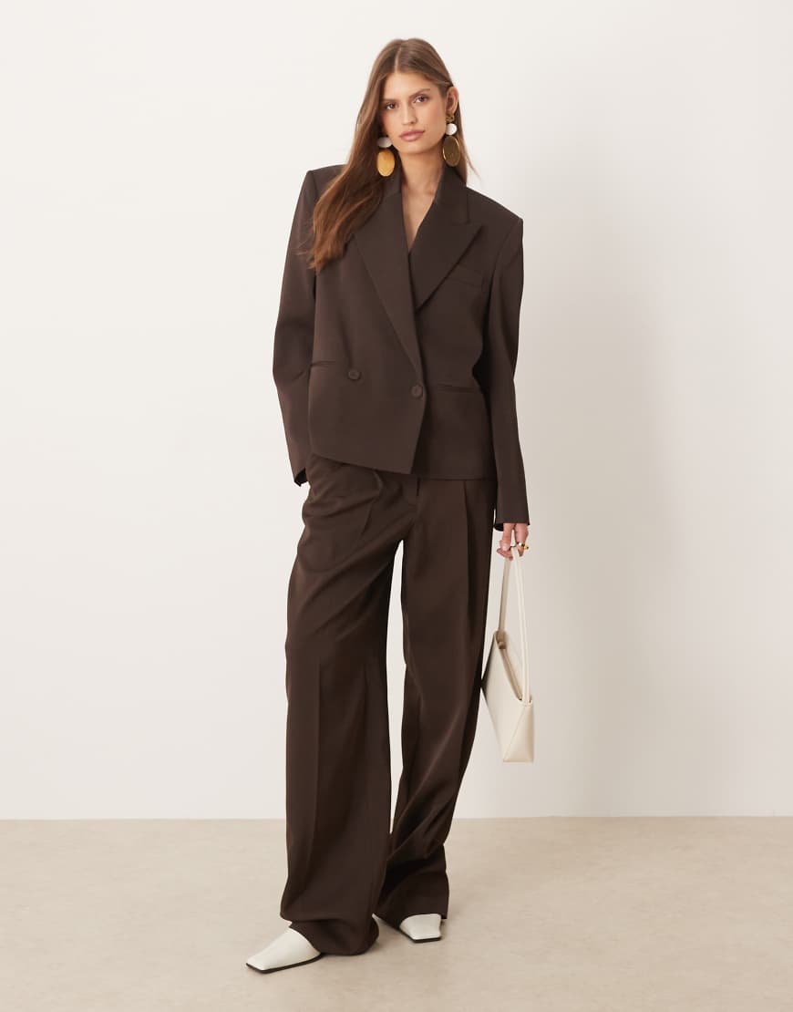 Mango - Cris Capsule - Elegante Hose in Braun mit Falten vorne, Kombiteil-Brown Mango - Cris Capsule - Elegante Hose in Braun mit Falten vorne, Kombiteil-Brown von Mango