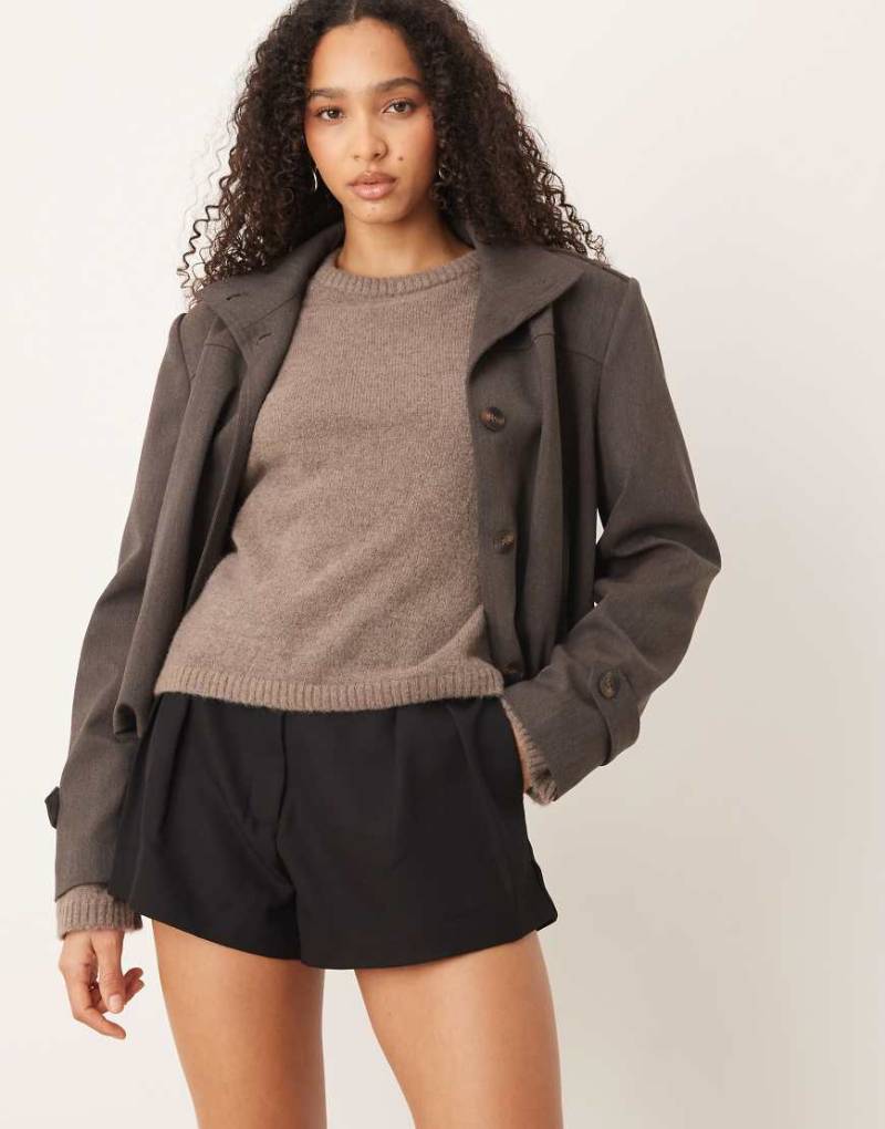 Mango - Elegante kurze Shorts in Schwarz von Mango