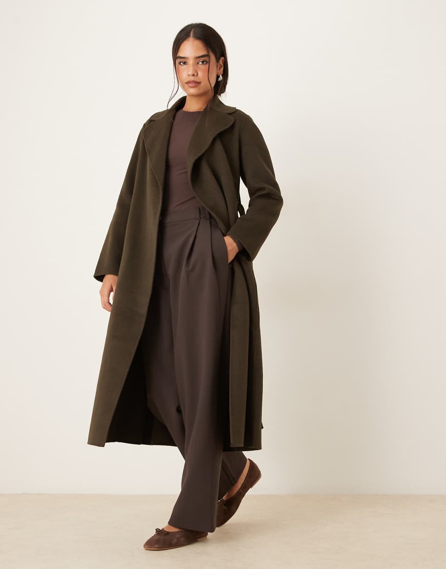 Mango - Eleganter Mantel in Khaki mit Bindegürtel-Grün von Mango