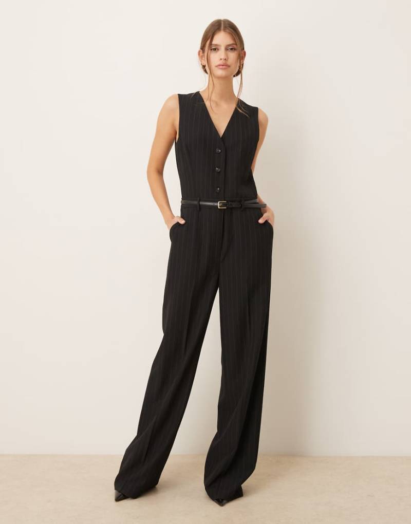 Mango - Eleganter Westen-Jumpsuit in Marineblau mit Gürtel und Nadelstreifen von Mango