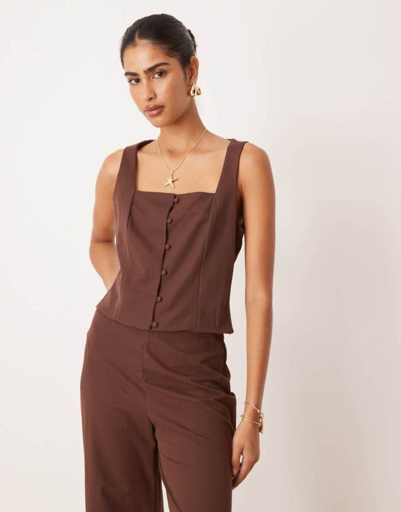 Mango - Elegantes Oberteil in Schokobraun mit eckigem Ausschnitt und Knopfleiste, Kombiteil von Mango