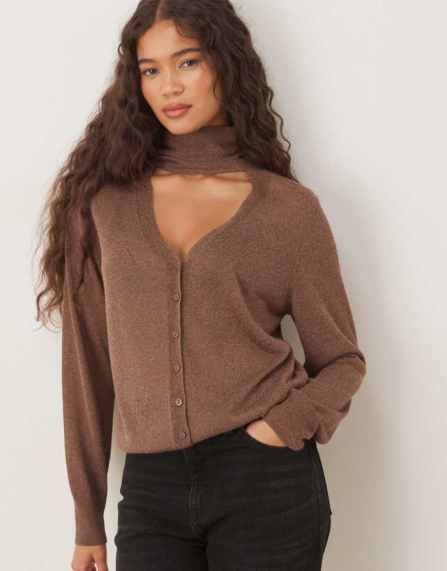 Mango - Feinstrickjacke in Braun mit Bindedetail am Ausschnitt-Brown von Mango