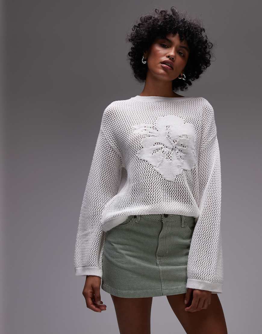 Mango - Gehäkelter Pullover in Weiß mit Hibiskusblüten-Motiv von Mango