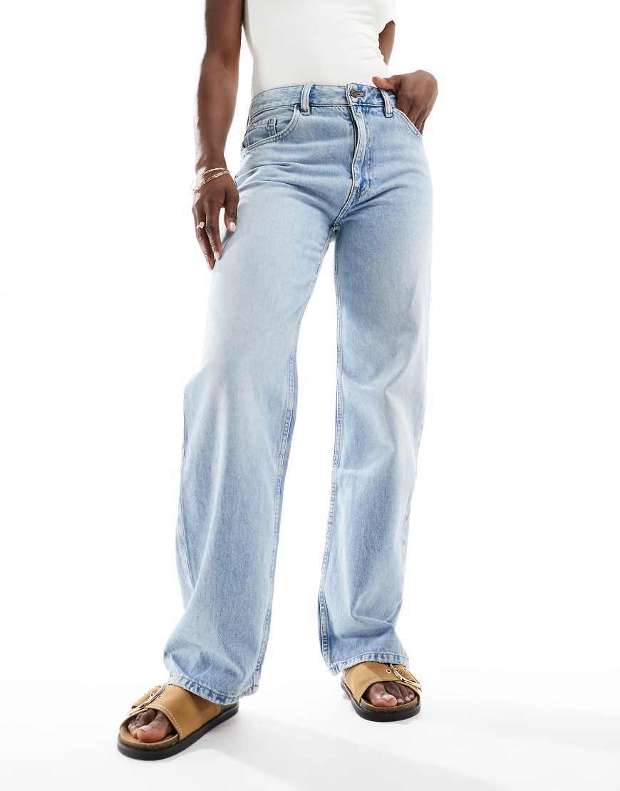 Mango - Miami - Jeans in heller Bleichwaschung mit mittelhohem Bund und geradem Schnitt-Blau von Mango