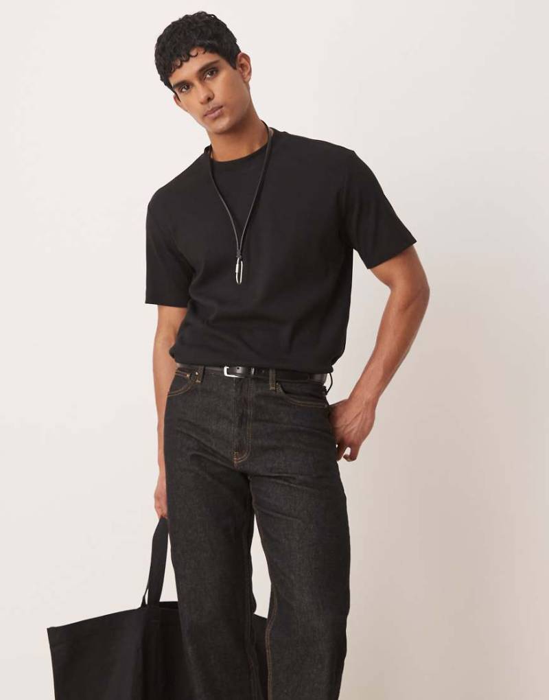 Mango - Geripptes Oversize-T-Shirt in Schwarz von Mango
