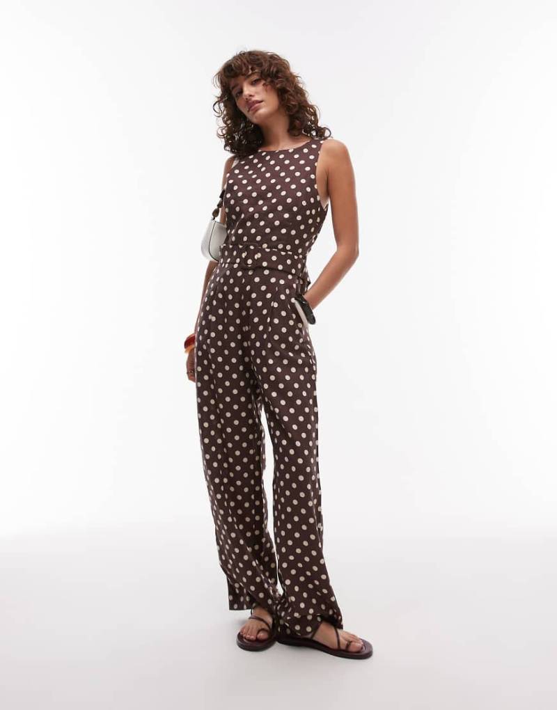 Mango - Hochgeschlossener Jumpsuit in gepunktetem Braun mit geradem Bein Mango - Hochgeschlossener Jumpsuit in gepunktetem Braun mit geradem Bein von Mango