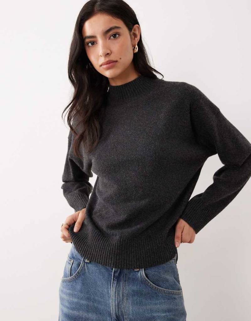 Mango - Hochgeschlossener Strickpullover in Anthrazit-Grau Mango - Hochgeschlossener Strickpullover in Anthrazit-Grau von Mango