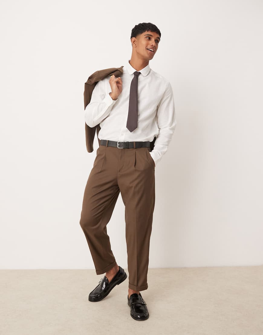 Mango - Hose in Braun mit mittelhohem Bund und regulärer Passform, Kombiteil von Mango